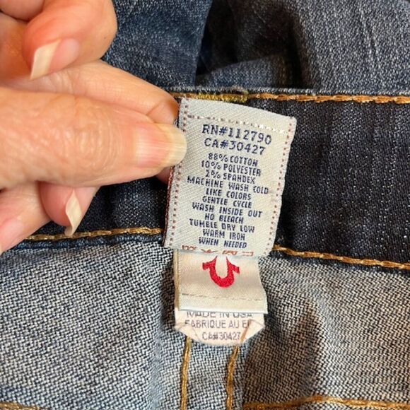 True Religion Straight Yellow Stitch / Buttons Flap Pocket Jeans Women's Size 26 - Picture 11 of 13